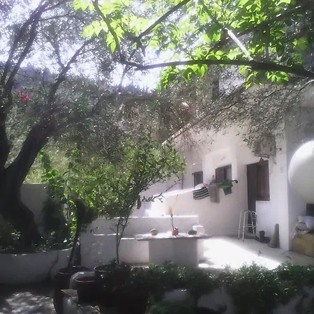 Διαμέρισμα Dina's
